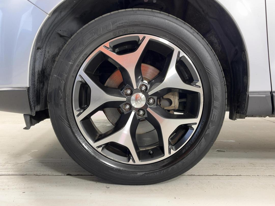 Photo '10' of Subaru Forester