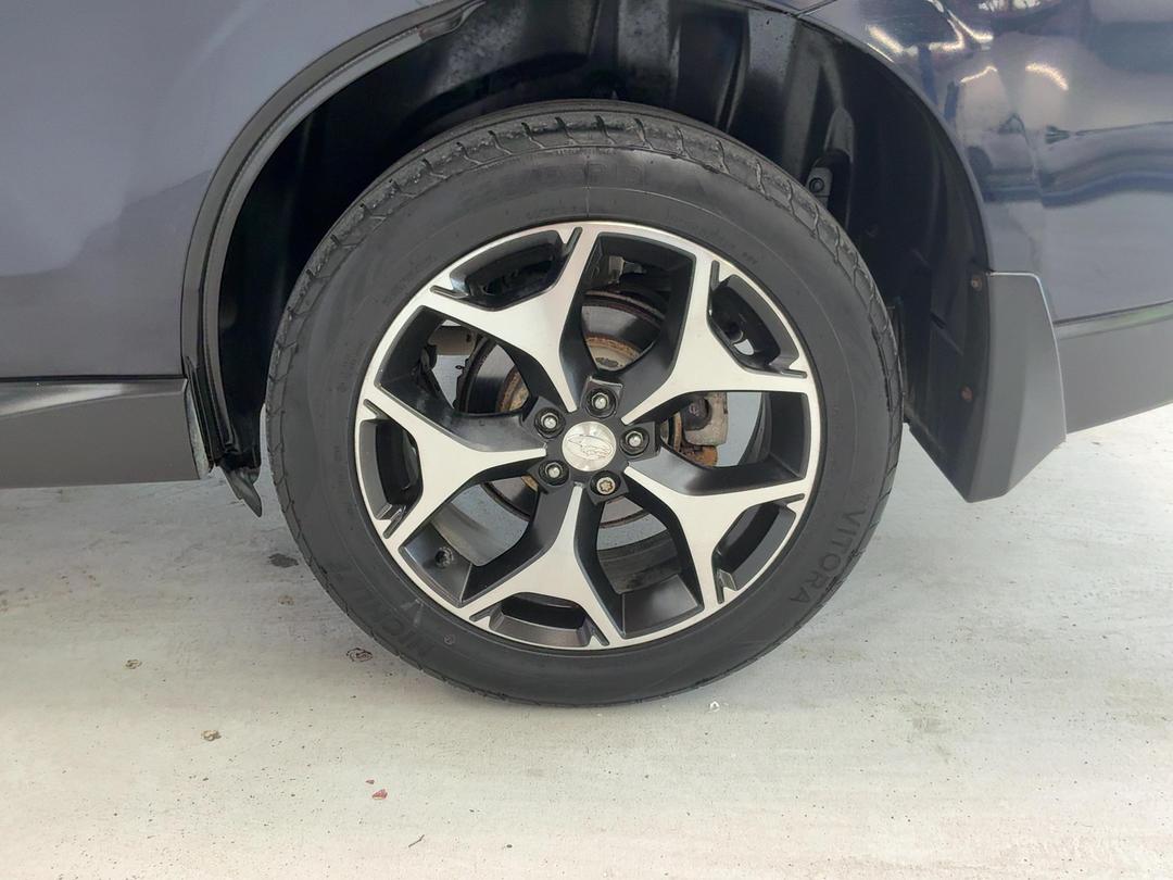 Photo '11' of Subaru Forester
