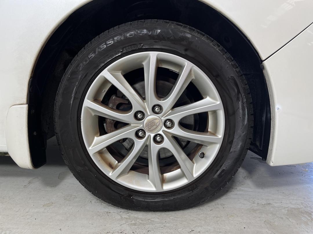 Photo '9' of Subaru Impreza