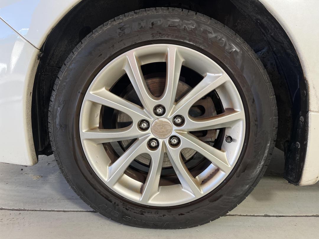 Photo '10' of Subaru Impreza