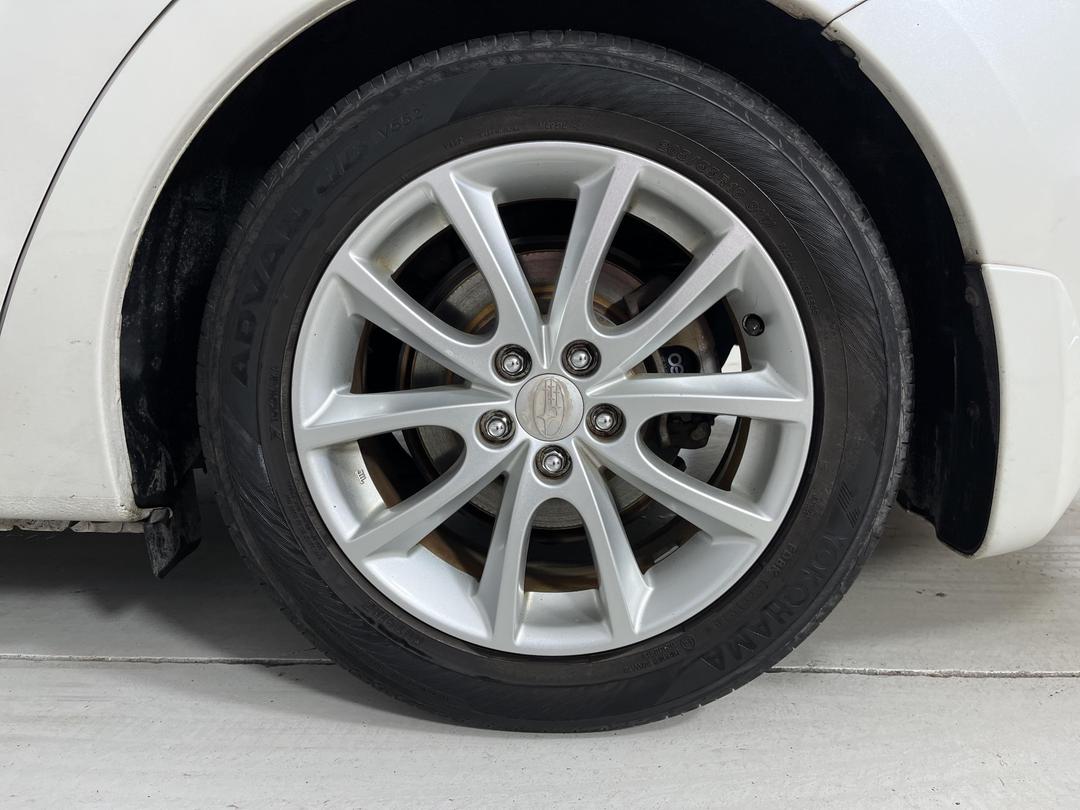 Photo '11' of Subaru Impreza