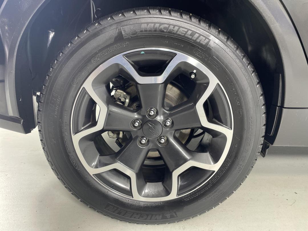 Photo '12' of Subaru Impreza