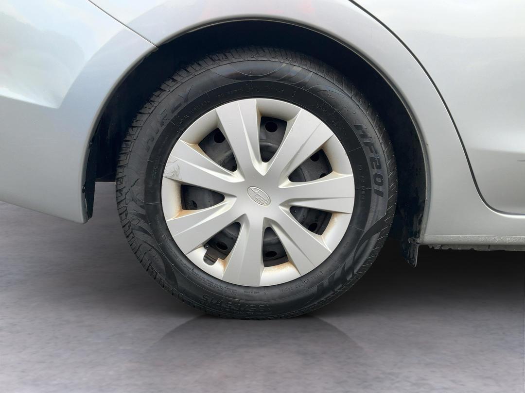 Photo '12' of Subaru Impreza
