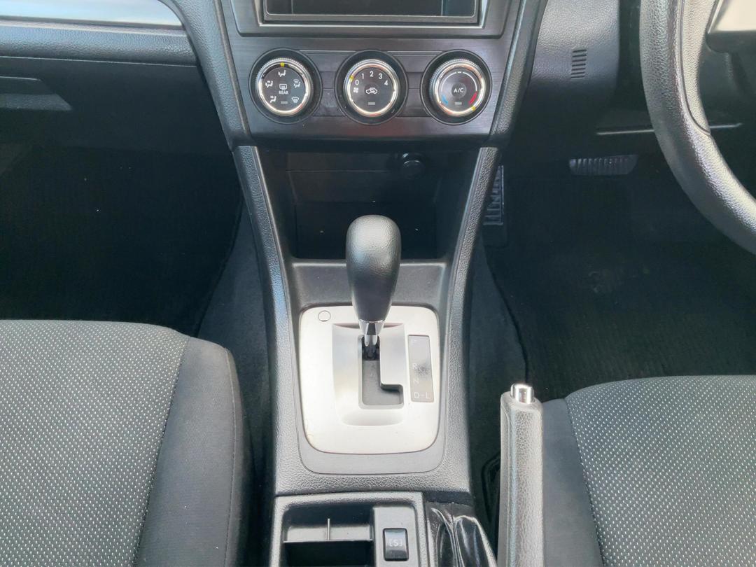Photo '18' of Subaru Impreza