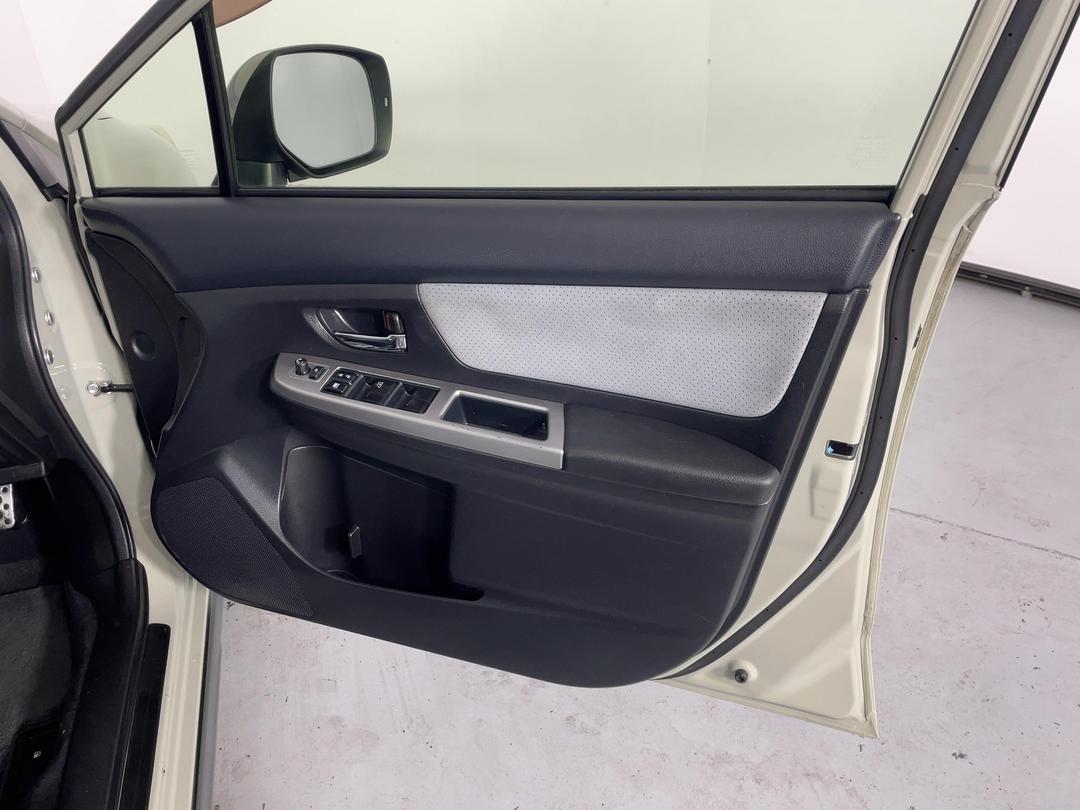 Photo '15' of Subaru Impreza