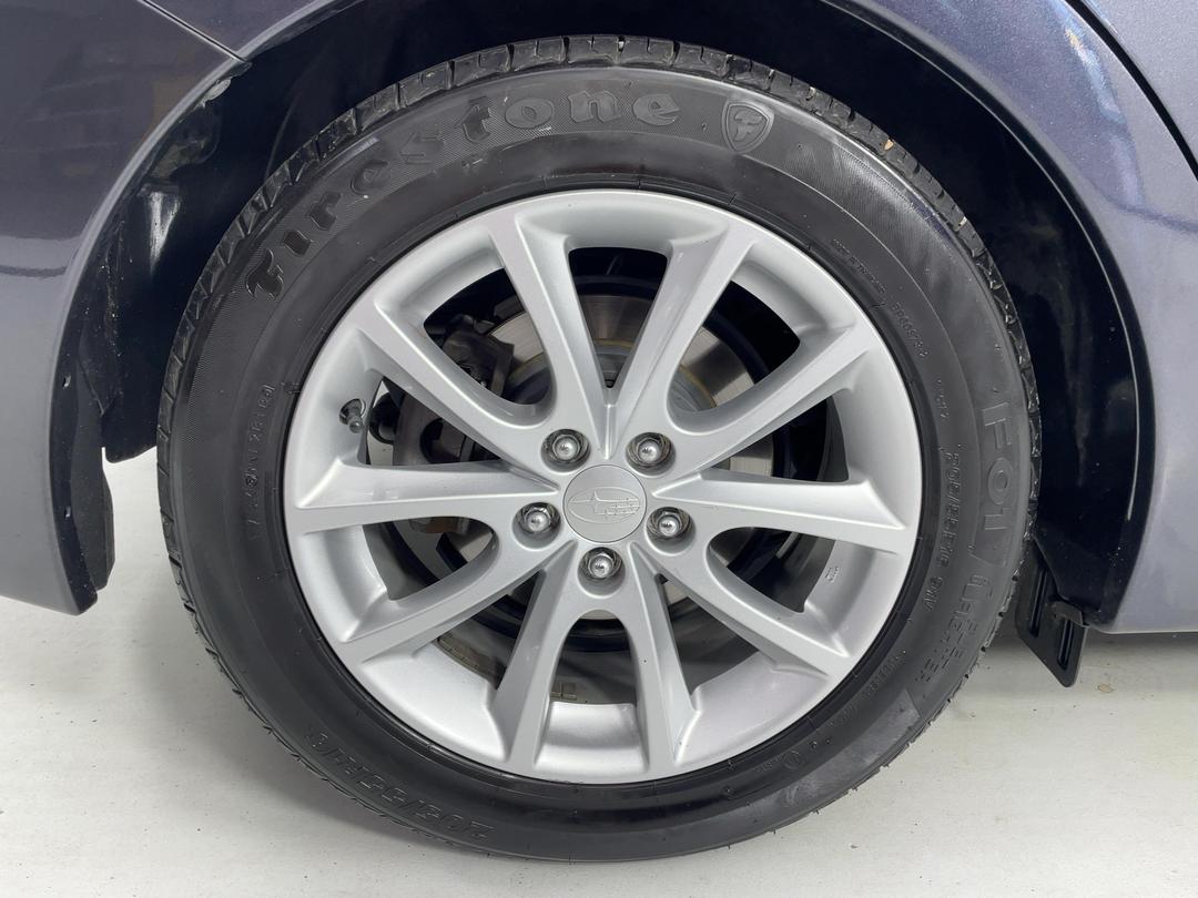 Photo '12' of Subaru Impreza