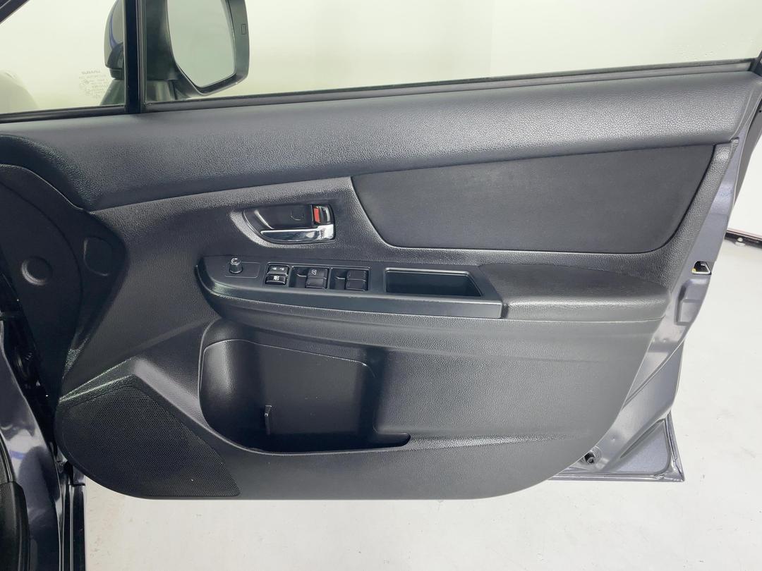 Photo '15' of Subaru Impreza