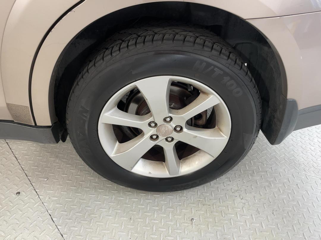 Photo '11' of Subaru Legacy