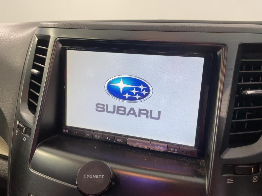 Photo '29' of Subaru Legacy
