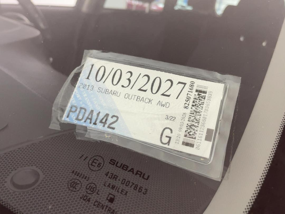 Photo '35' of Subaru Legacy