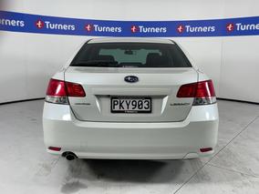 Photo '6' of Subaru Legacy