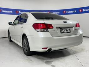 Photo '5' of Subaru Legacy