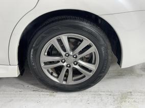 Photo '11' of Subaru Legacy