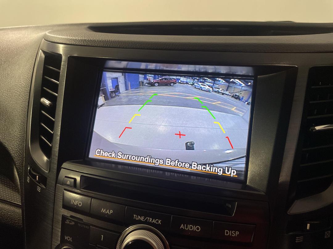 Photo '30' of Subaru Outback