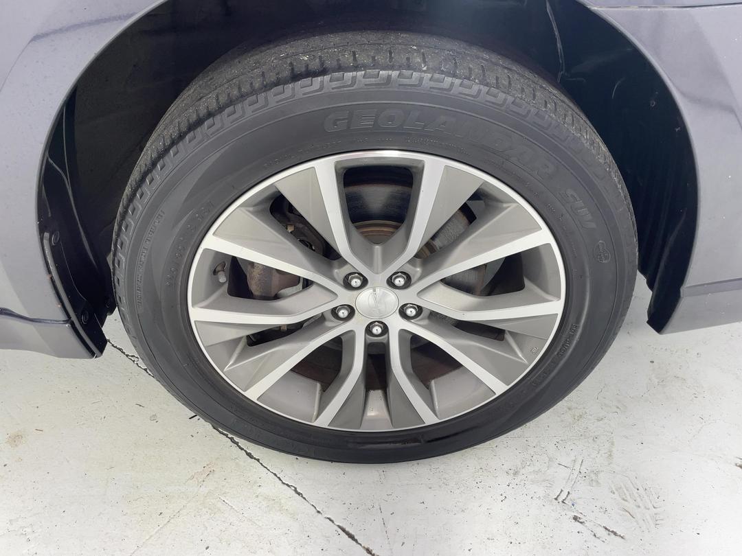 Photo '9' of Subaru Outback