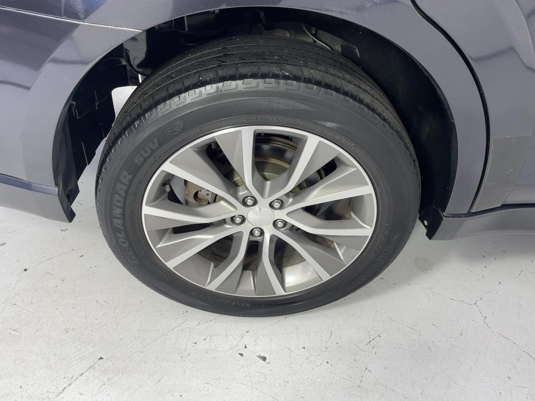 Photo '12' of Subaru Outback