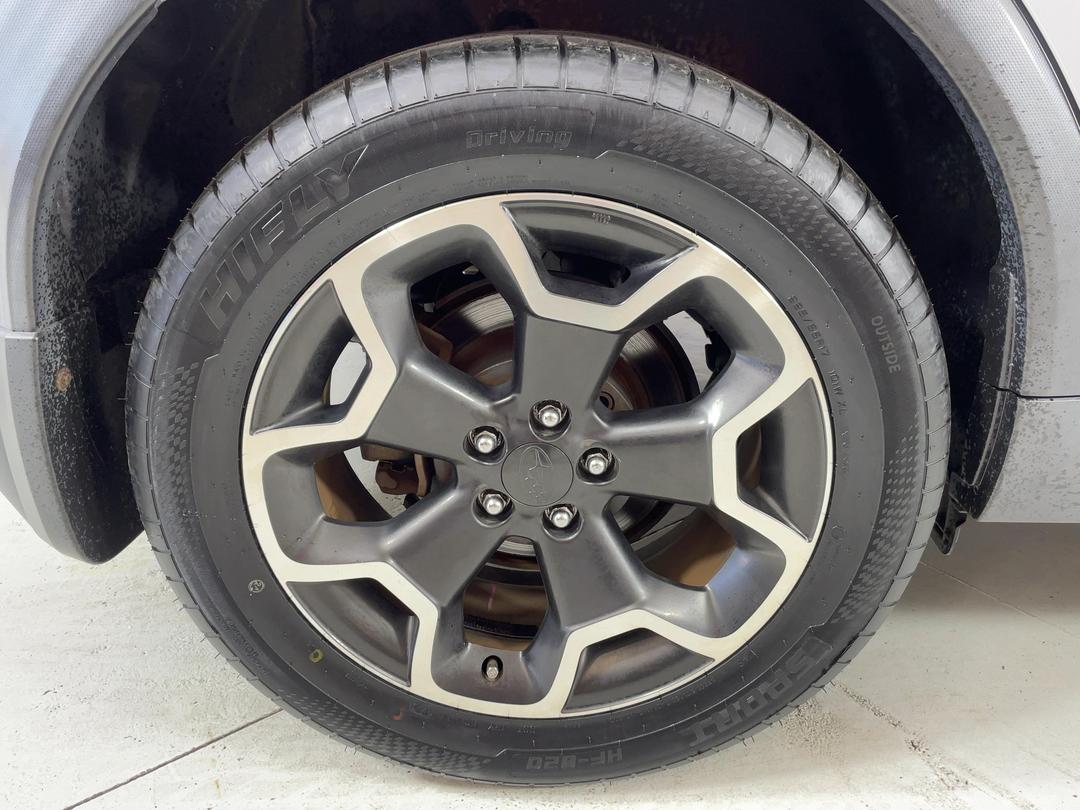 Photo '12' of Subaru XV