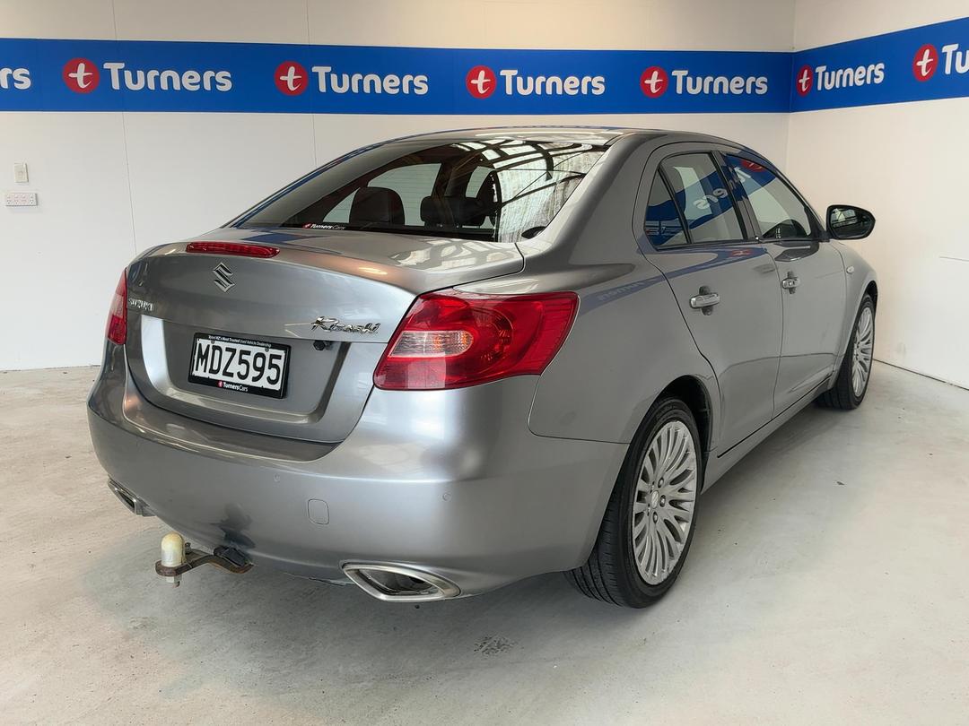 Photo '7' of Suzuki Kizashi