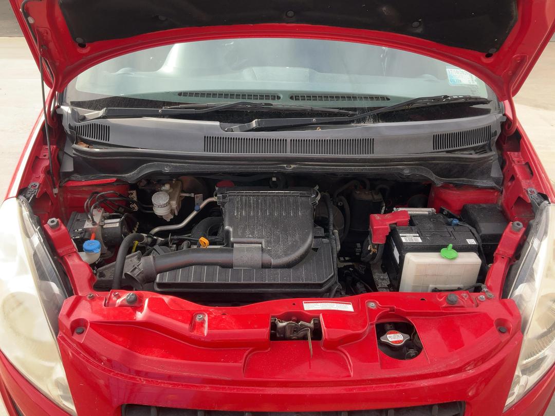 Photo '2' of Suzuki Splash Ltdab Photo '2' of Suzuki Splash Ltdab