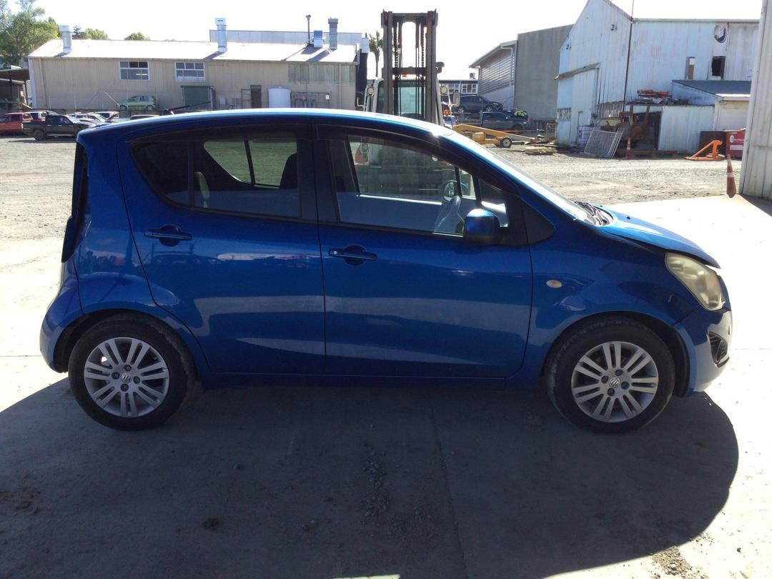 Photo '8' of Suzuki Splash Photo '8' of Suzuki Splash