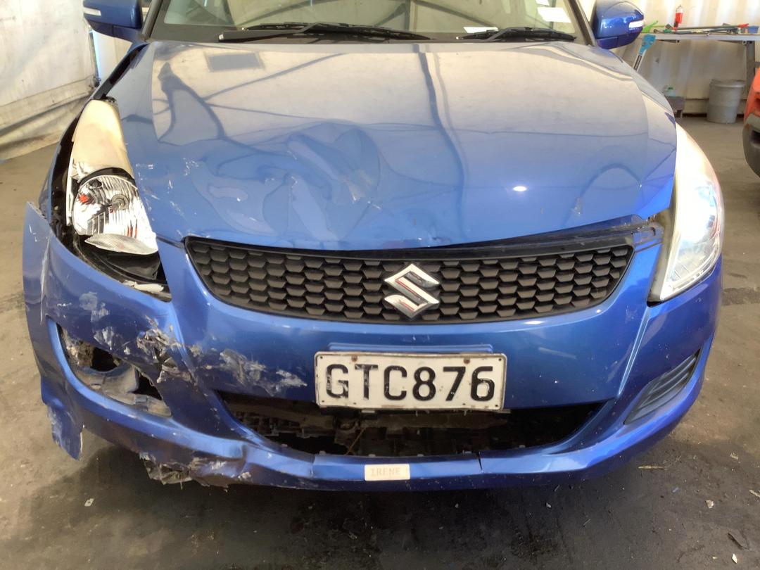 Photo '2' of Suzuki Swift Glxa