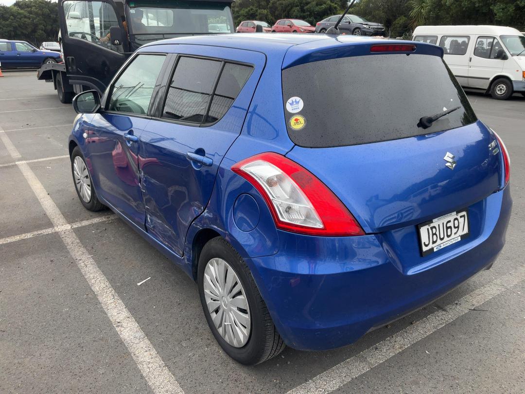 Photo '3' of Suzuki Swift