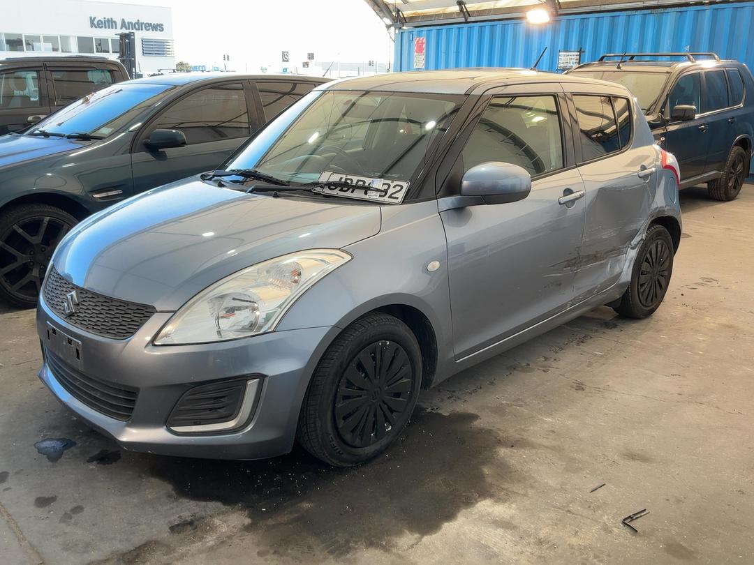 Photo '5' of Suzuki Swift Photo '5' of Suzuki Swift