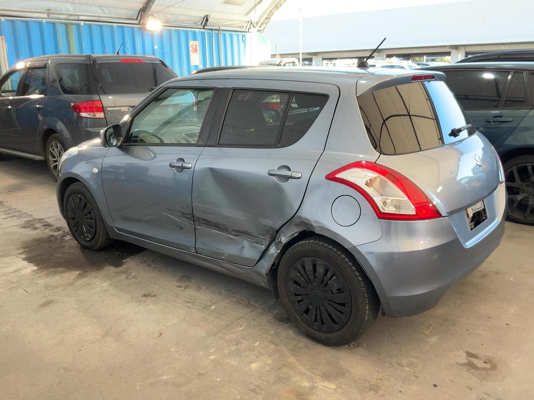 Photo '9' of Suzuki Swift Photo '9' of Suzuki Swift