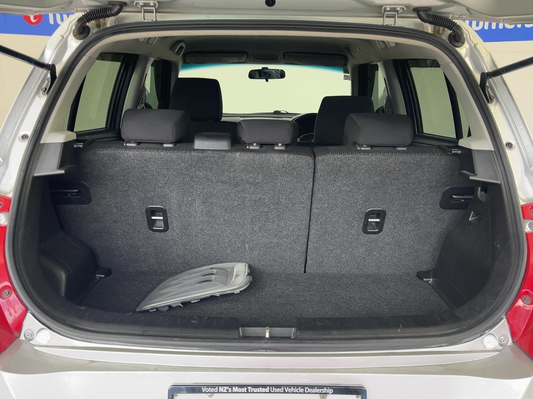 Photo '14' of Suzuki Swift