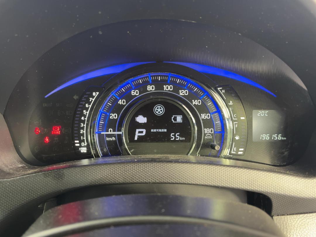 Photo '21' of Suzuki Swift