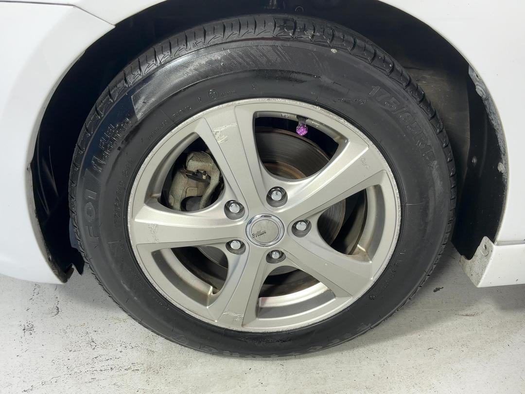 Photo '10' of Suzuki Swift