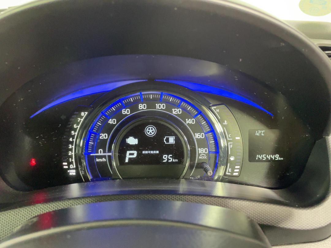 Photo '21' of Suzuki Swift