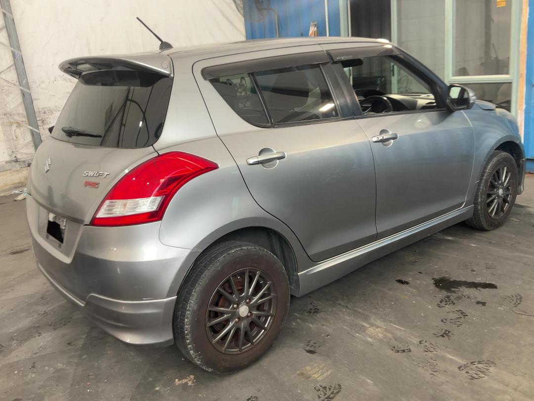 Photo '6' of Suzuki Swift Photo '6' of Suzuki Swift