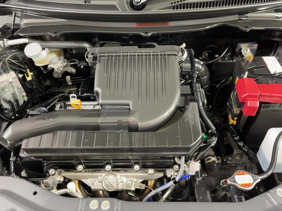Photo '13' of Suzuki Swift