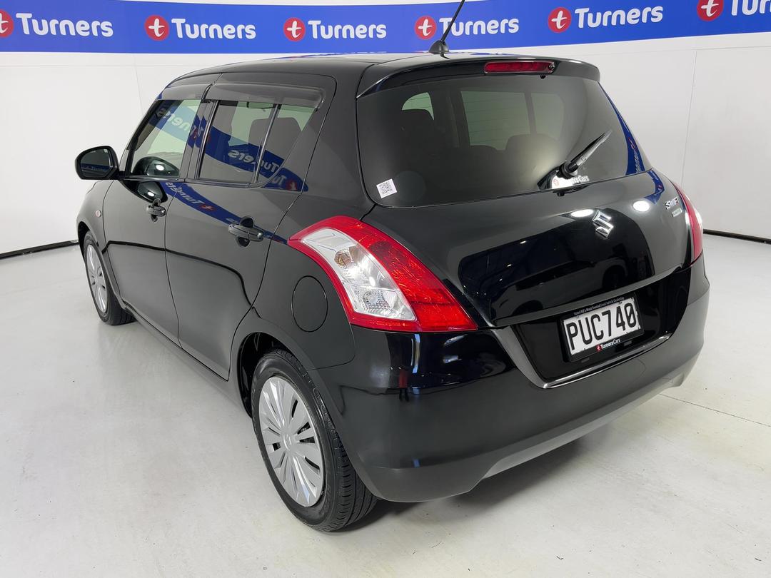 Photo '5' of Suzuki Swift