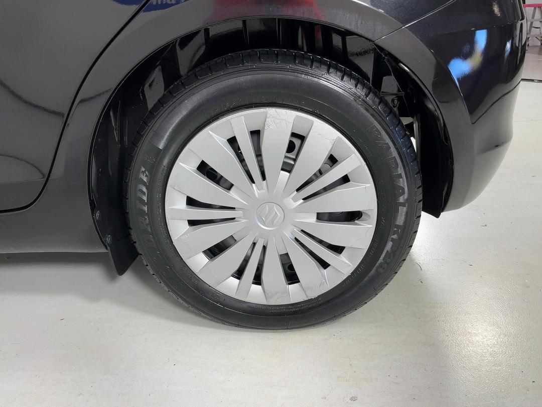 Photo '11' of Suzuki Swift