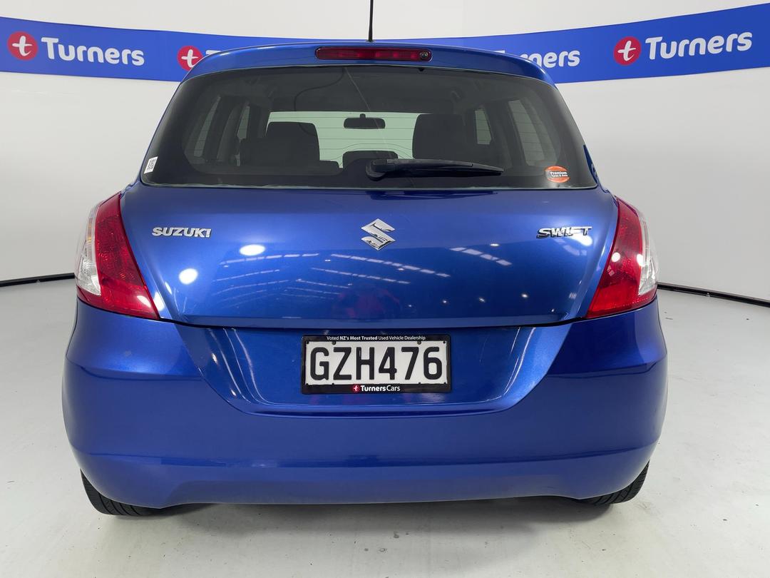 Photo '6' of Suzuki Swift