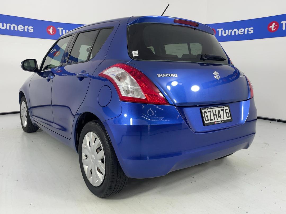 Photo '5' of Suzuki Swift