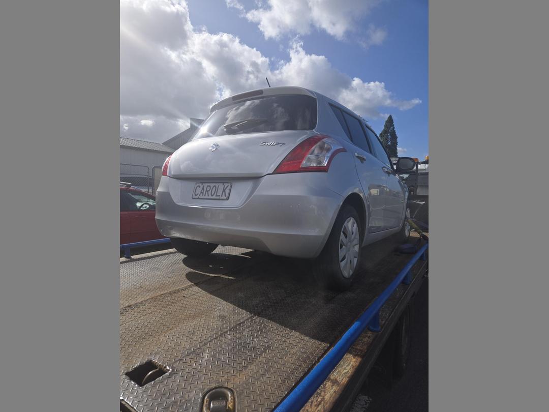 Photo '4' of Suzuki Swift