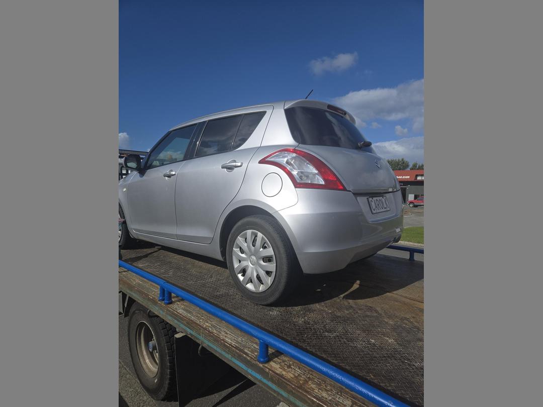 Photo '5' of Suzuki Swift