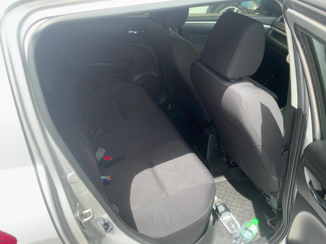 Photo '14' of Suzuki Swift Photo '14' of Suzuki Swift
