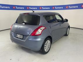 Photo '7' of Suzuki Swift