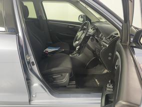 Photo '16' of Suzuki Swift
