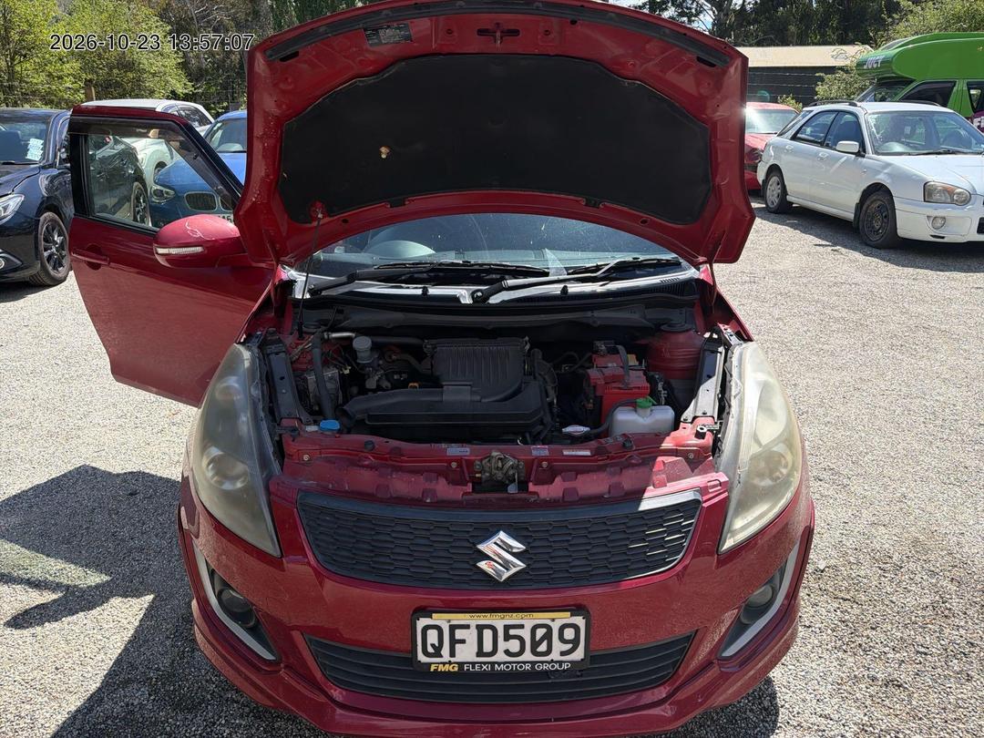 Photo '13' of Suzuki Swift Photo '13' of Suzuki Swift