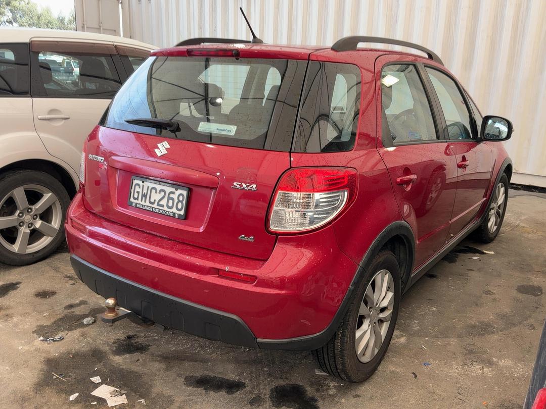 Photo '3' of Suzuki SX4 GLX Photo '3' of Suzuki SX4 GLX