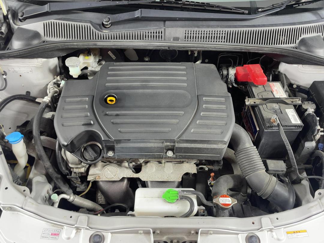 Photo '13' of Suzuki SX4