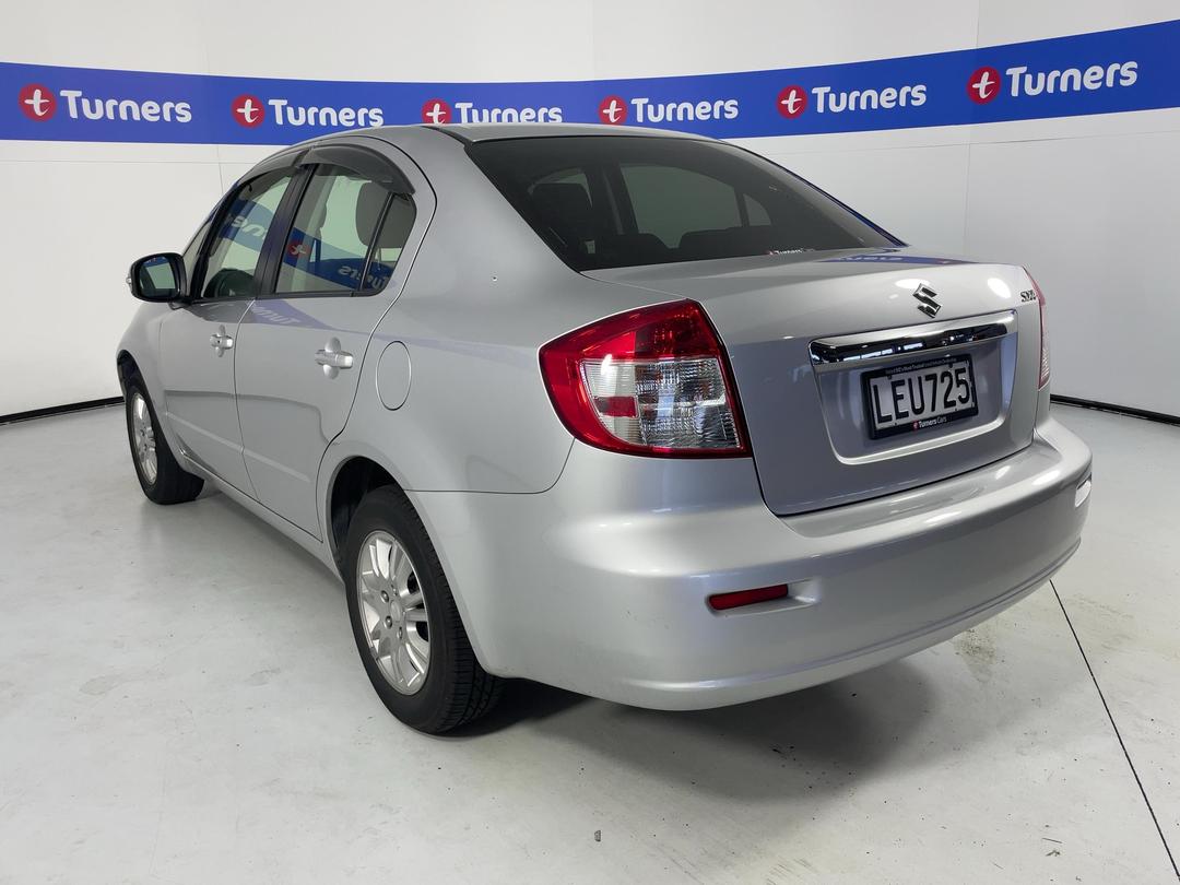 Photo '5' of Suzuki SX4