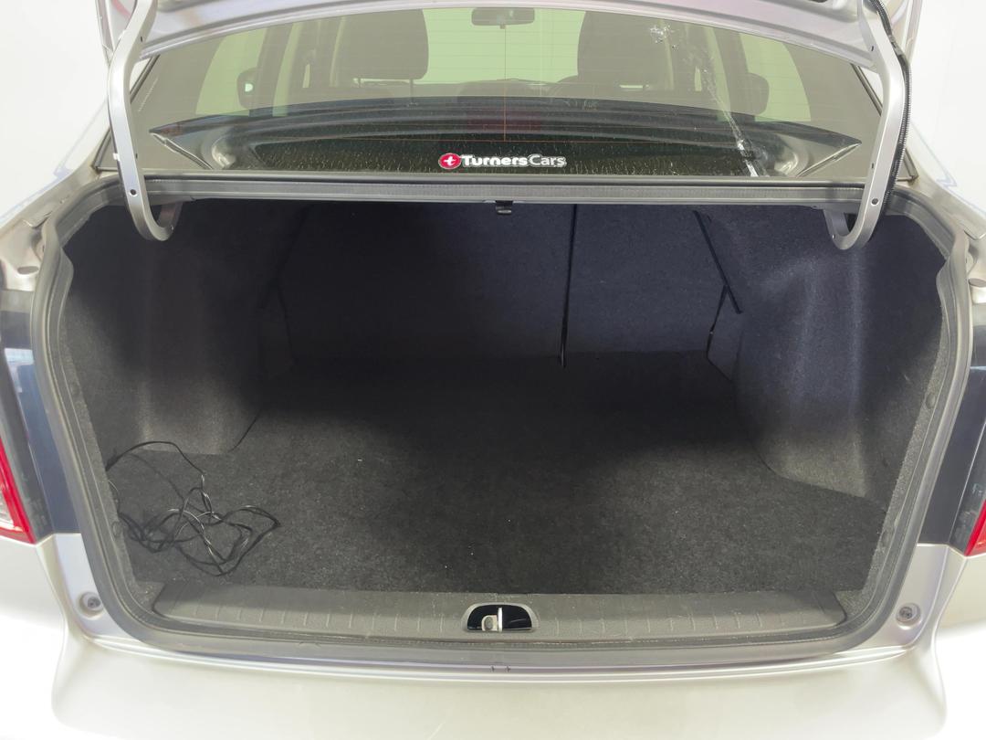 Photo '14' of Suzuki SX4