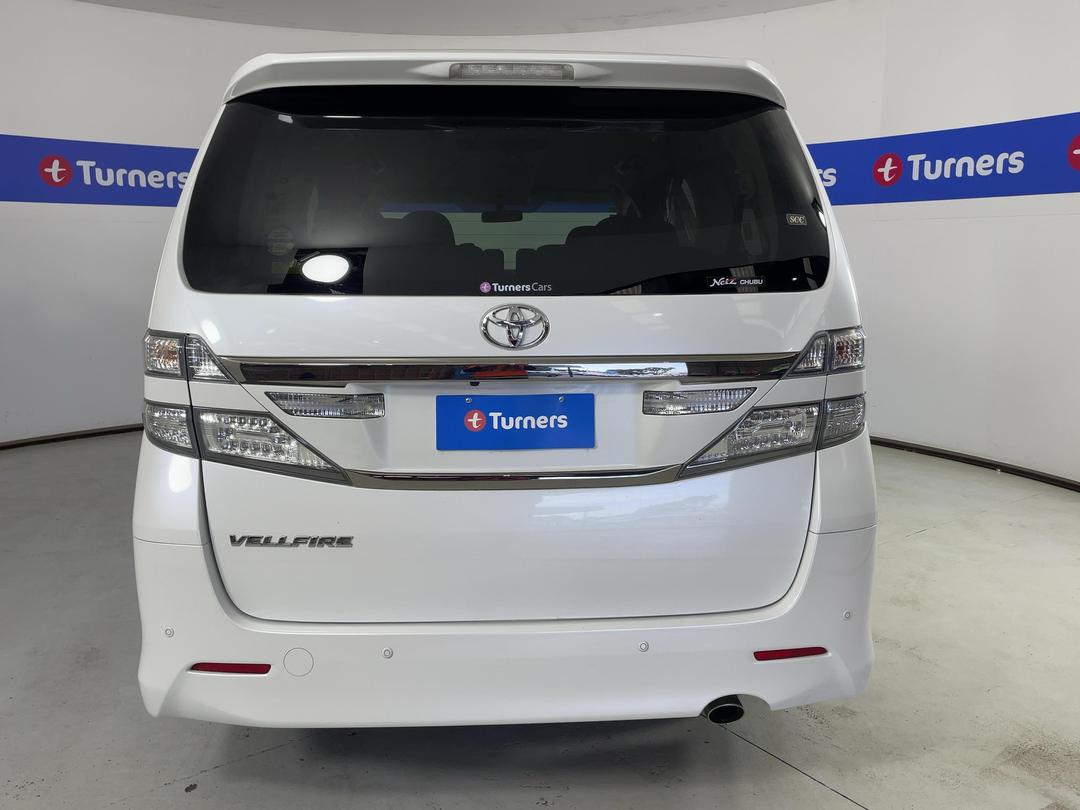 Photo '6' of Toyota Alphard