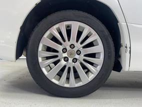 Photo '12' of Toyota Alphard